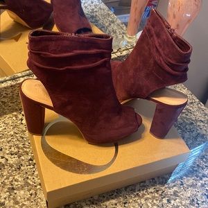 Wine colored chunky block heels